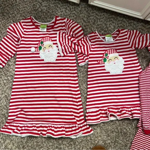 Family Set of 3 Christmas Pajamas - Picture 4 of 7